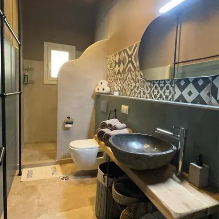 Apartment La Strade Apartments, Adults Only With Private Pool *
