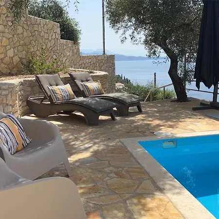 La Strade Apartments, Adults Only With Private Pool Katavolos
