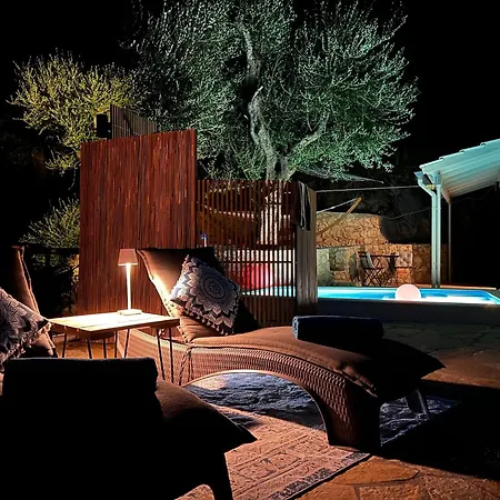 La Strade Apartments, Adults Only With Private Pool Katavolos